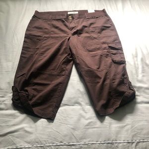 Fashion bug cropped/Capri pants - plus size 22w